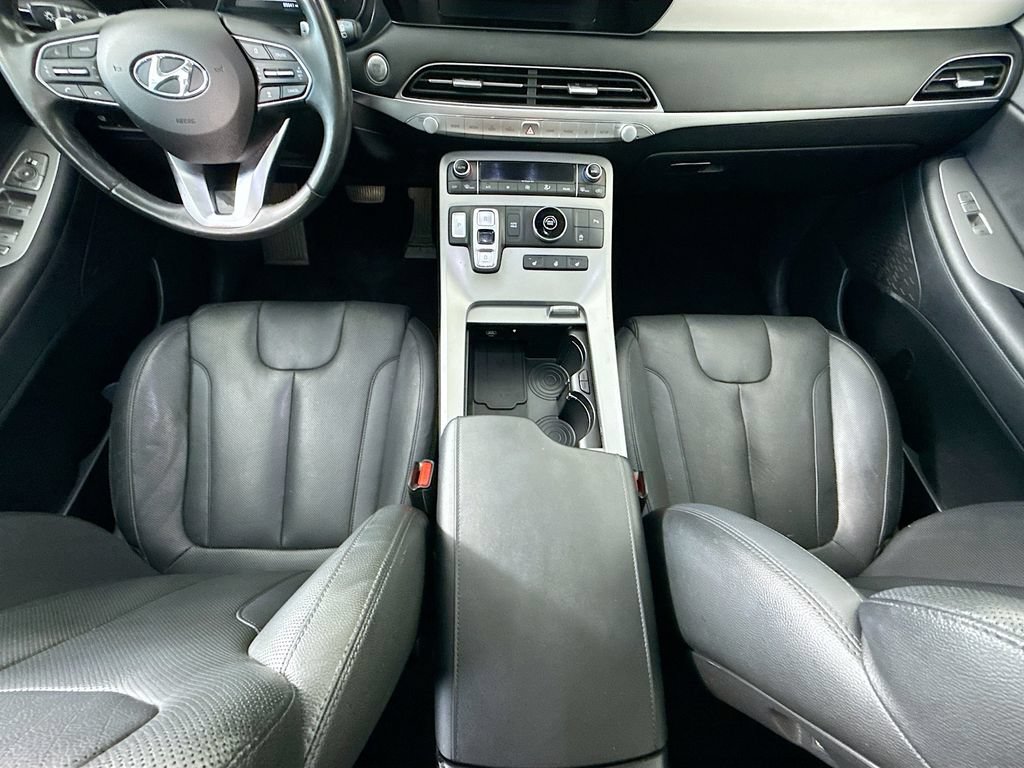 Used 2020 Hyundai Palisade SEL w/ Premium Package FWD image 16