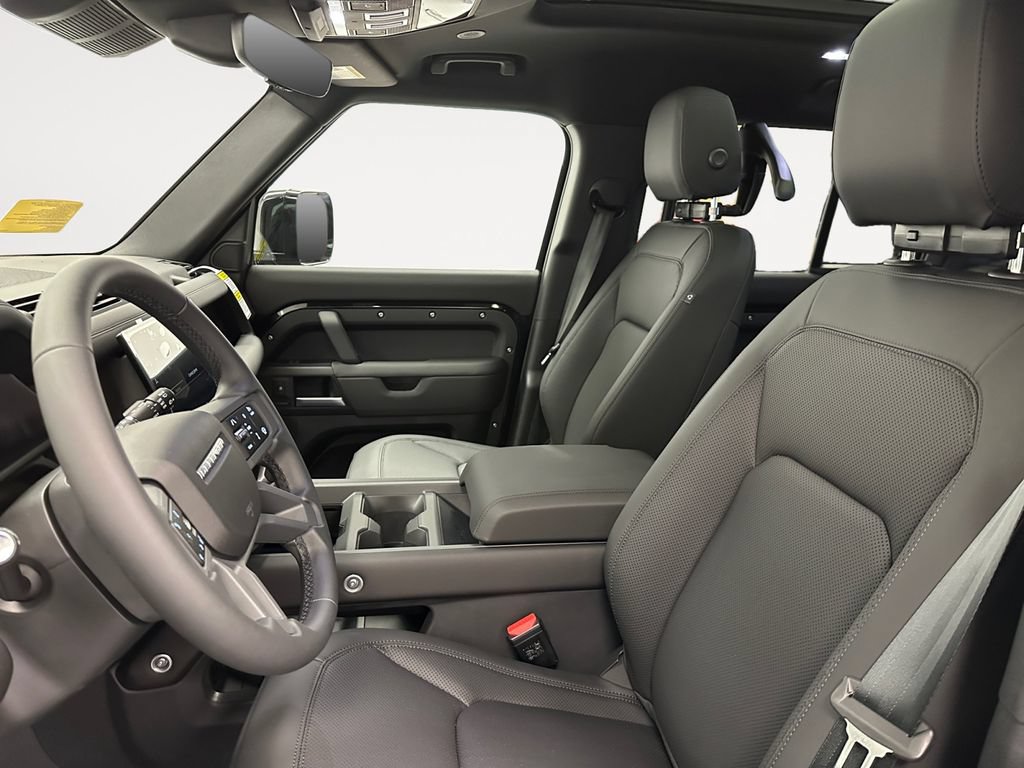 New 2026 Land Rover Defender 110 S AWD/4WD image 9