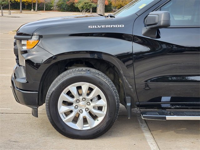 Used 2024 Chevrolet Silverado 1500 Custom image 8