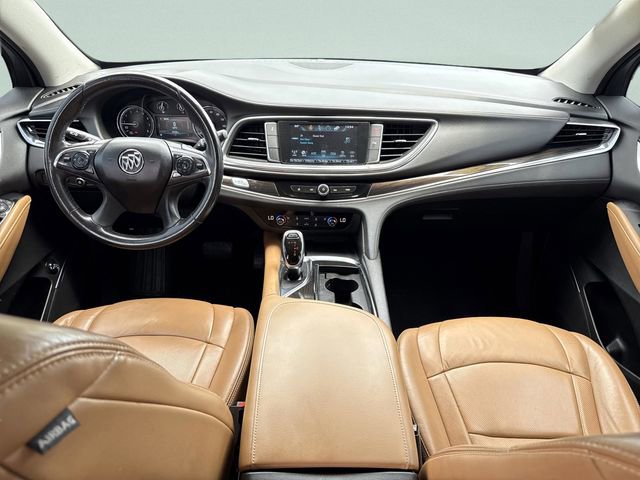 Used 2018 Buick Enclave Essence FWD image 21