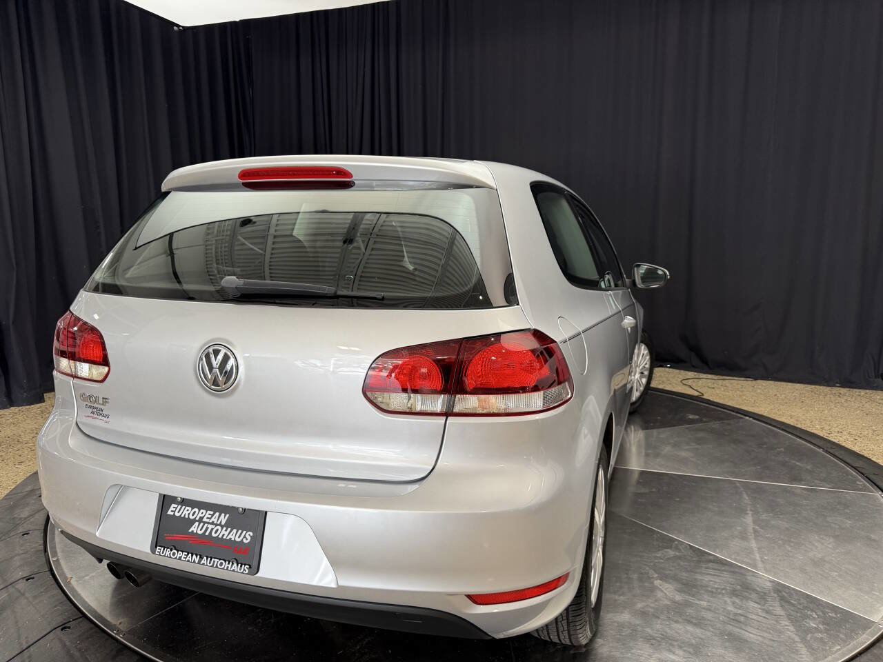 Used 2012 Volkswagen Golf 2-Door image 7