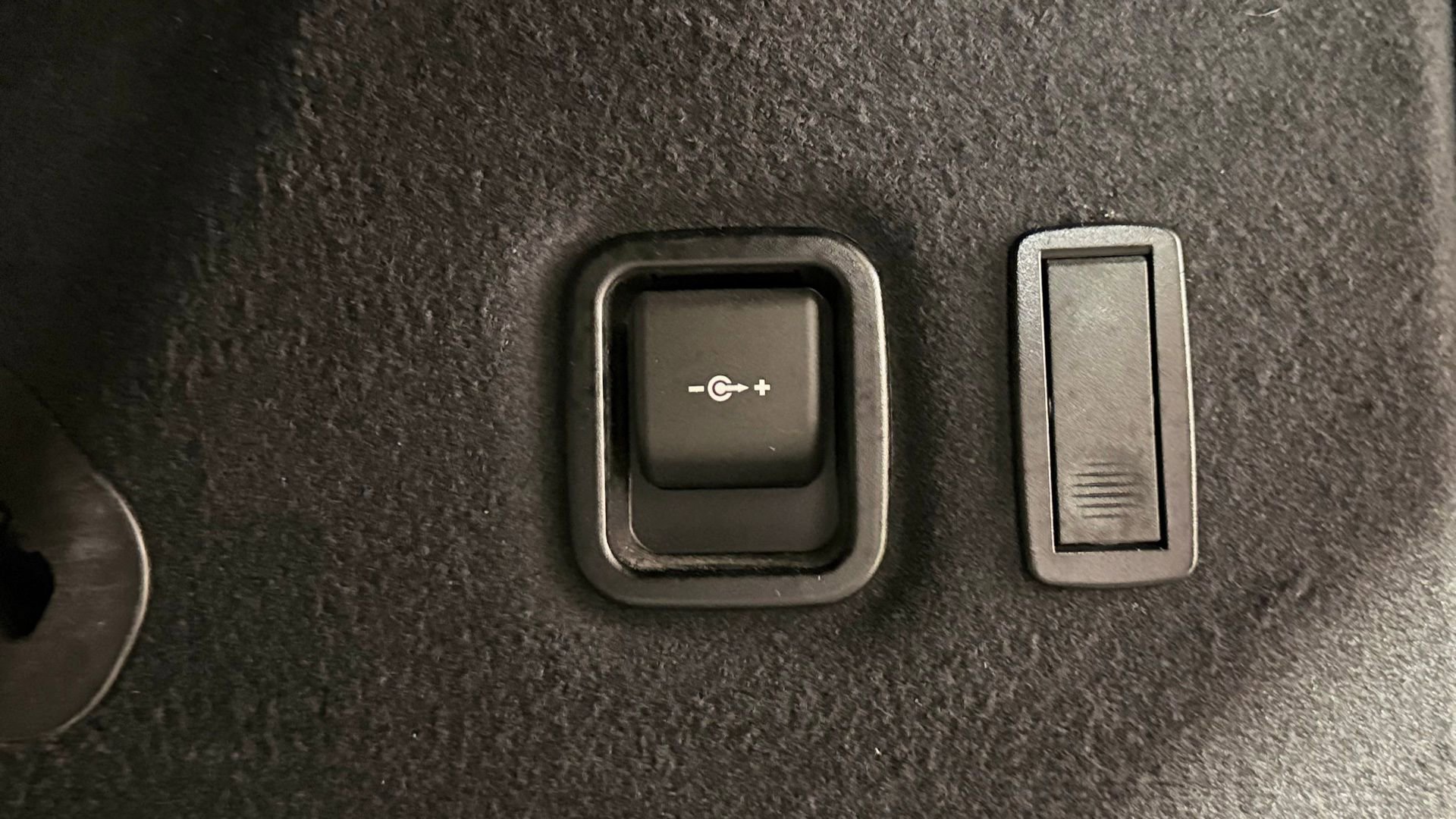 Used 2023 BMW X3 xDrive30i w/ Premium Package AWD/4WD image 29