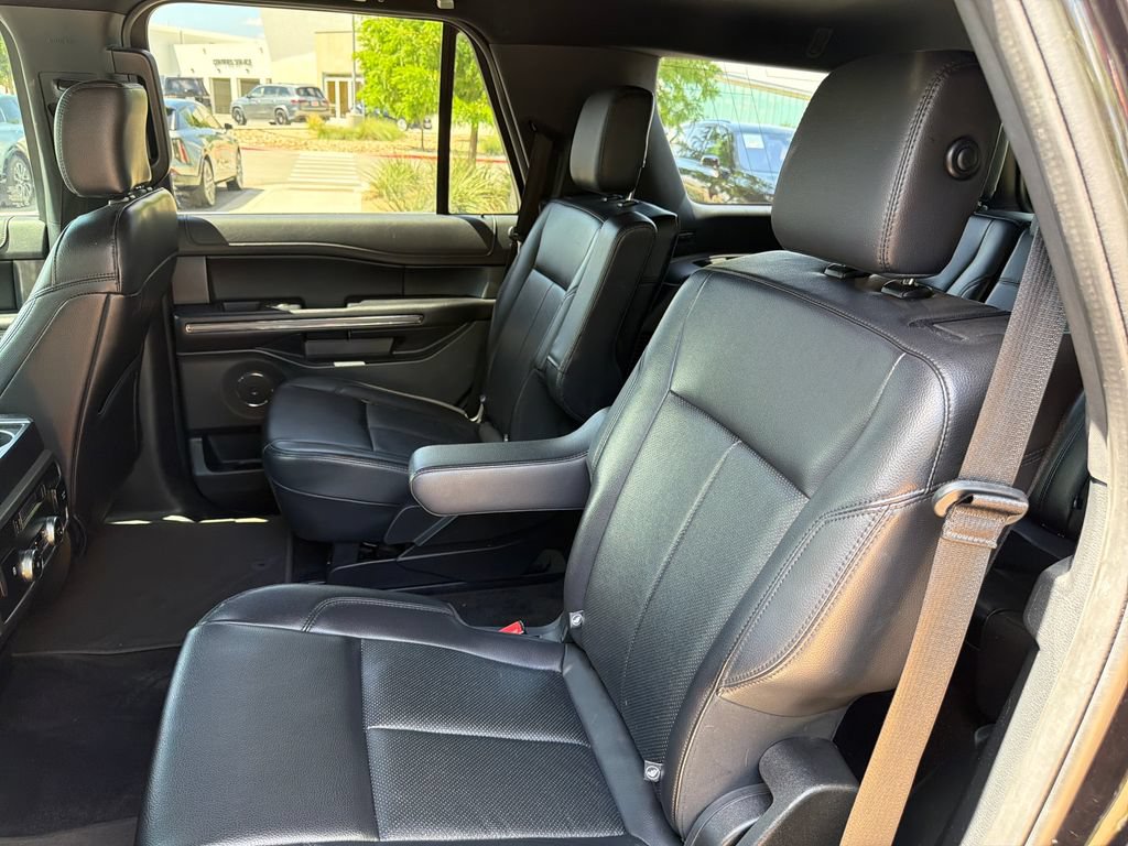 Used 2020 Ford Expedition XLT w/ Equipment Group 202A RWD image 36