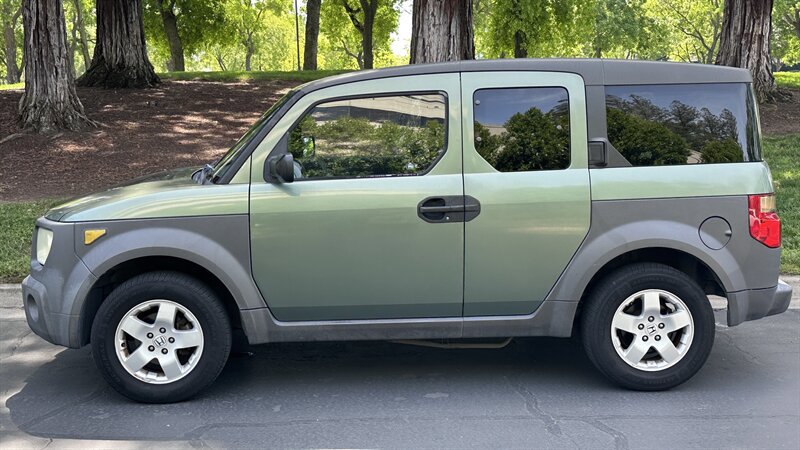 Used 2004 Honda Element EX image 5