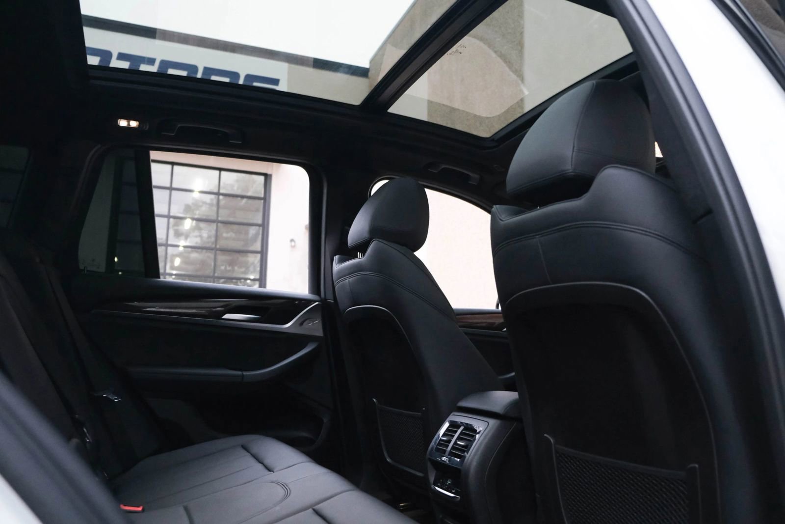 Used 2021 BMW X3 xDrive30e w/ Convenience Package (ZC2) image 29