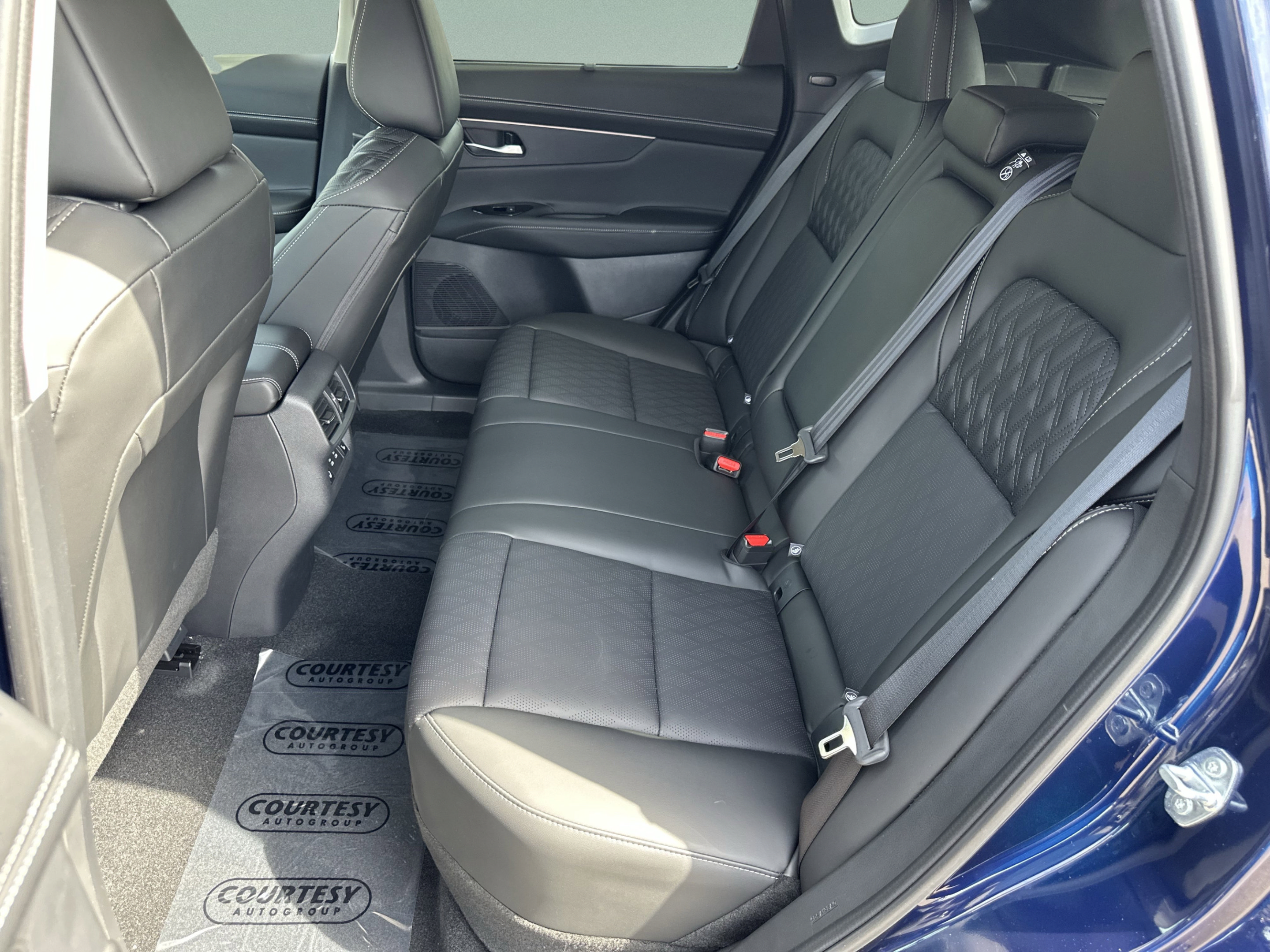New 2026 Nissan Murano Platinum w/ Cargo Package AWD/4WD image 15
