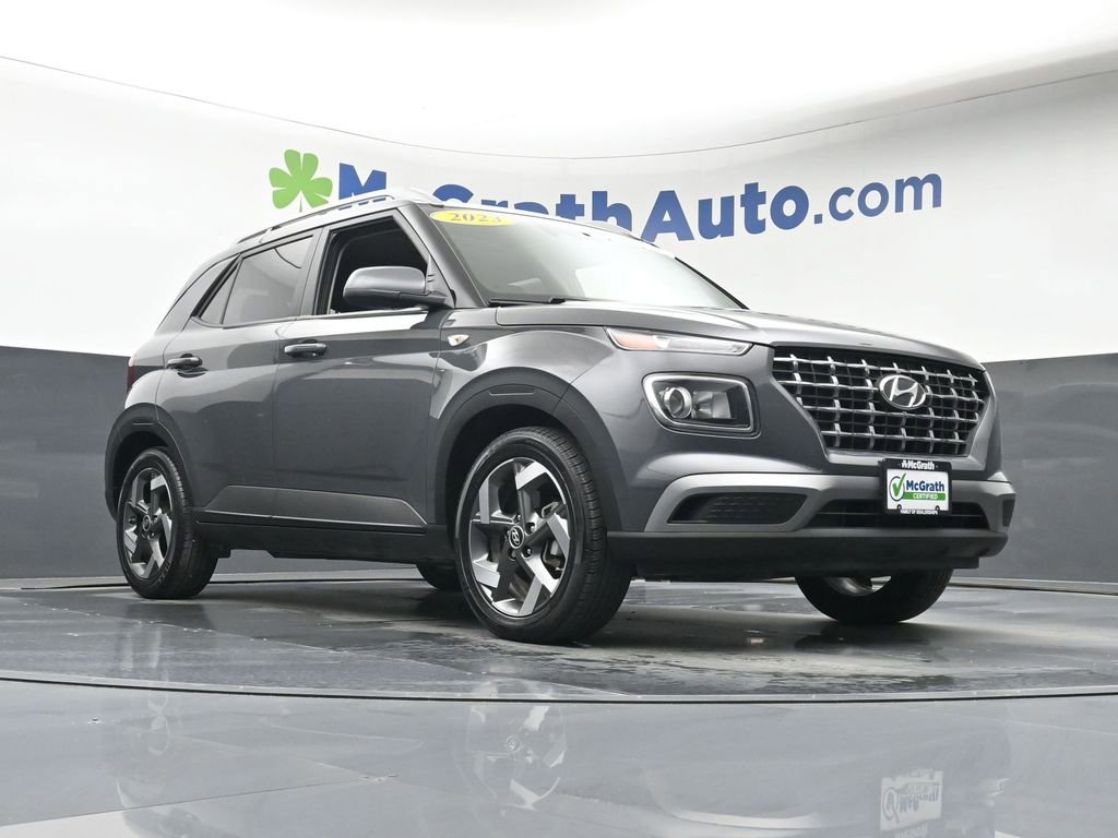 Certified 2023 Hyundai Venue SEL FWD image 23
