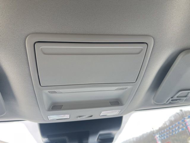 New 2026 Ford Maverick Lariat w/ Black Appearance Package image 32