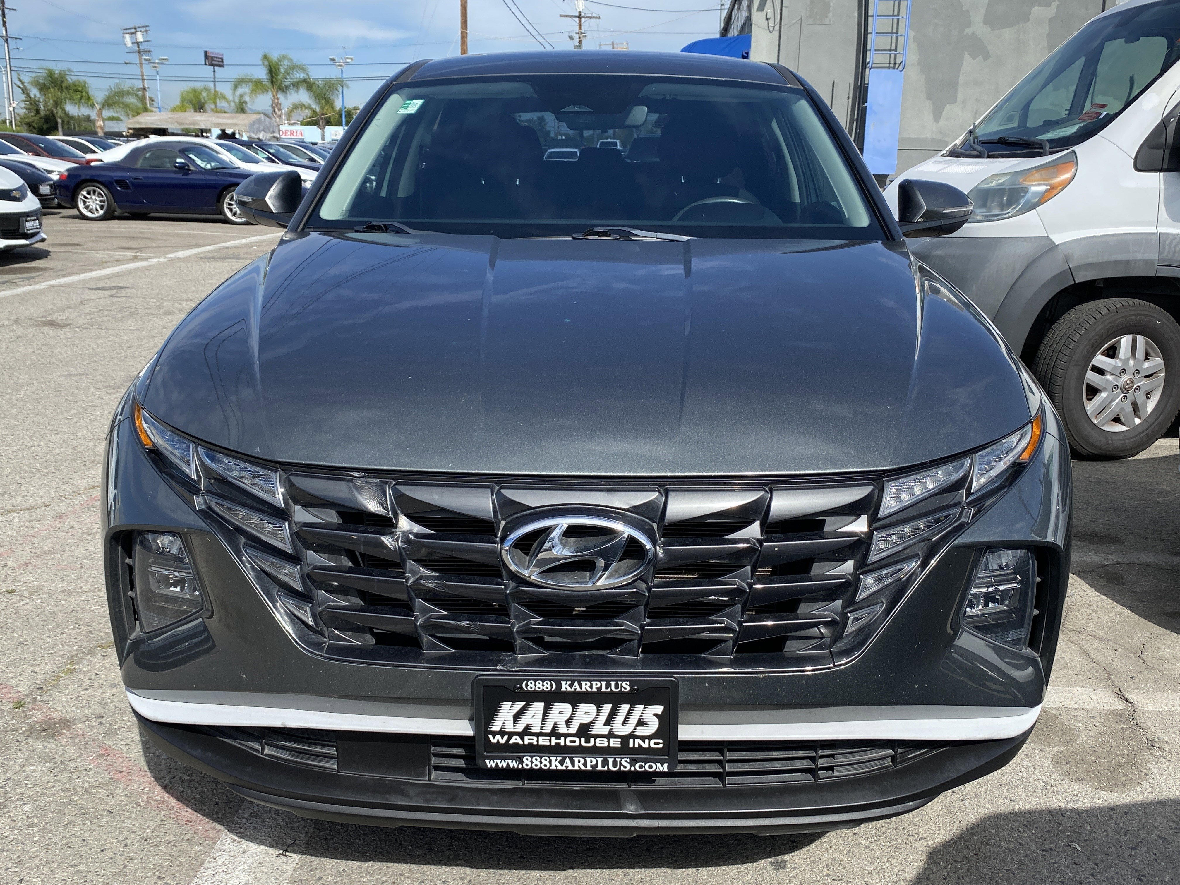 Used 2022 Hyundai Tucson SE image 3