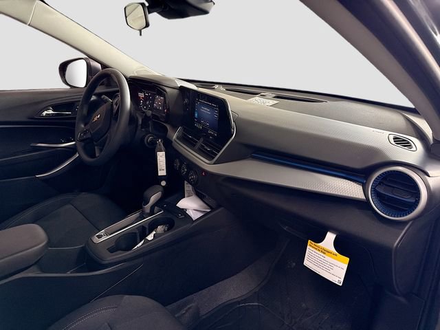 New 2026 Chevrolet Trax LS image 28