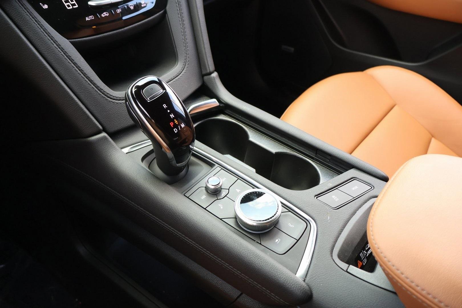 New 2025 Cadillac XT5 Premium Luxury image 27