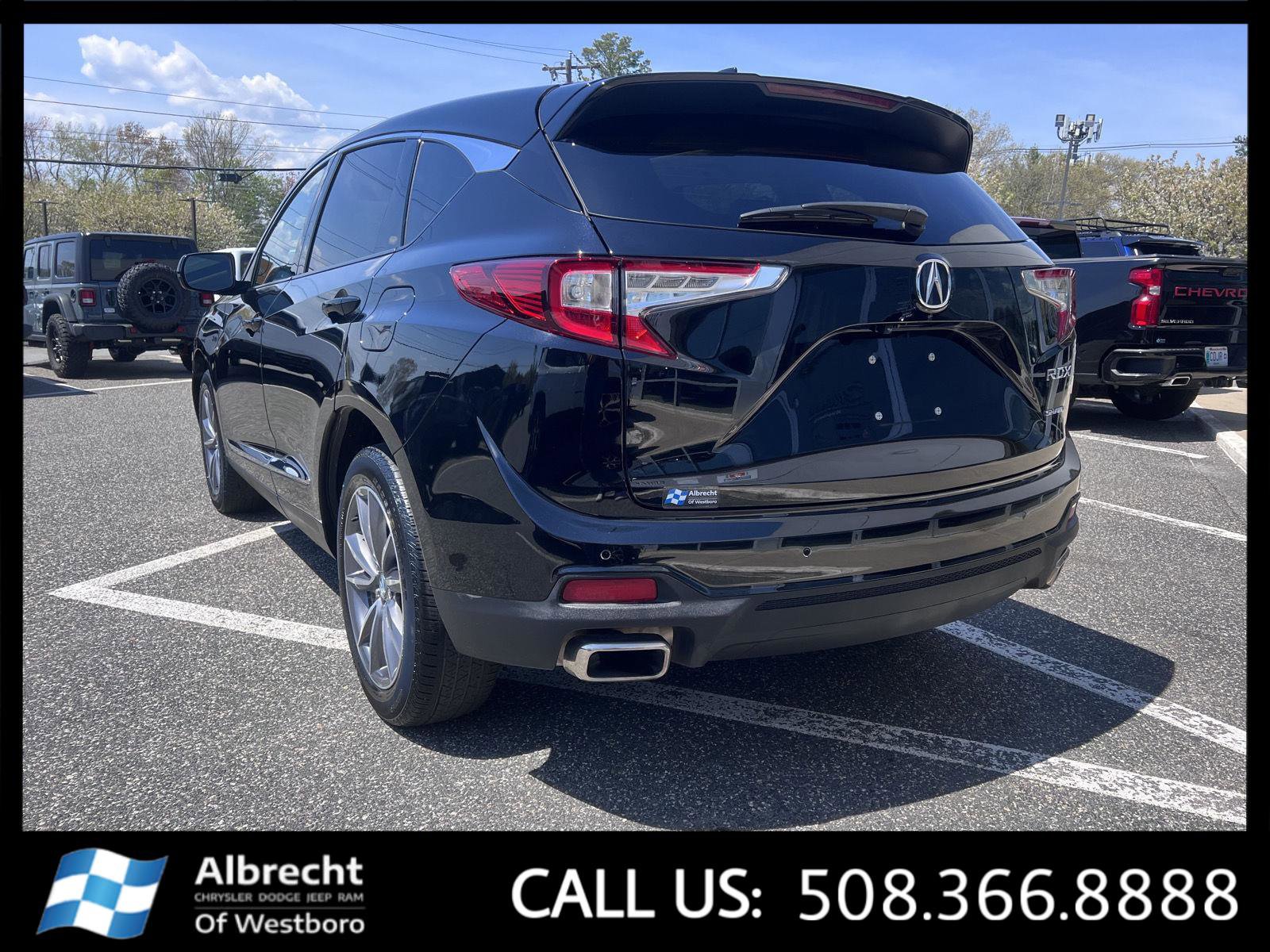 Used 2024 Acura RDX SH-AWD w/ Technology Package image 3