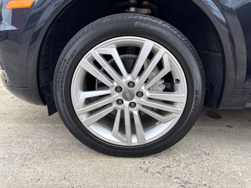 Used 2018 Audi Q5 2.0T Premium Plus w/ Premium Plus Package image 9