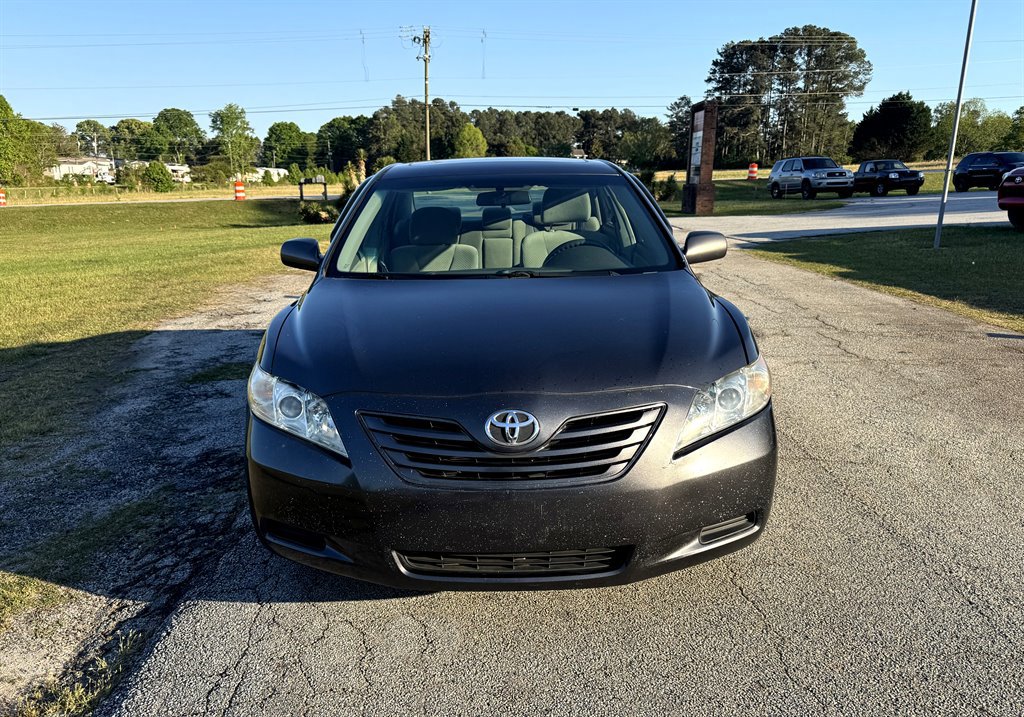 Used 2009 Toyota Camry image 2