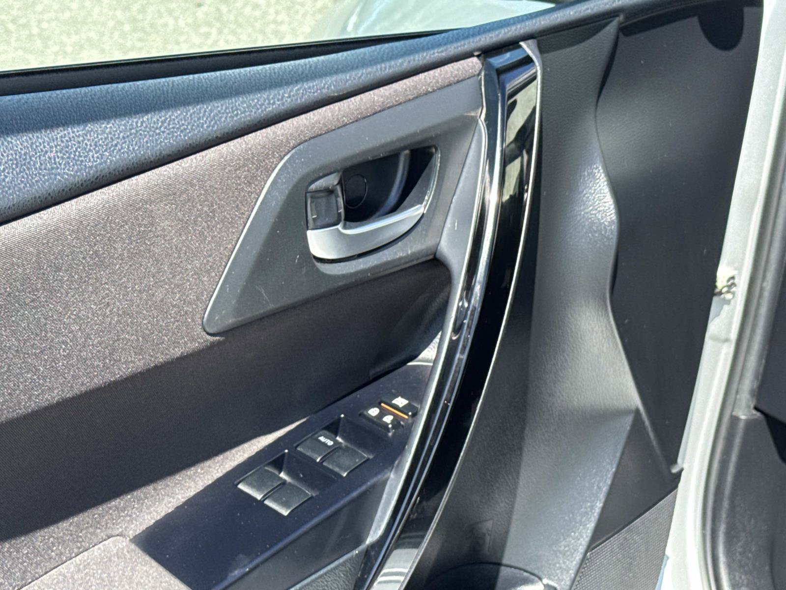 Used 2018 Toyota Corolla iM w/ All-Weather Mat Package image 20