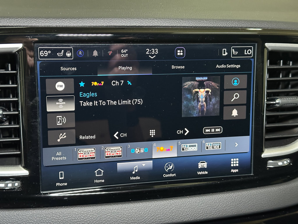 New 2026 Chrysler Voyager LX FWD image 39
