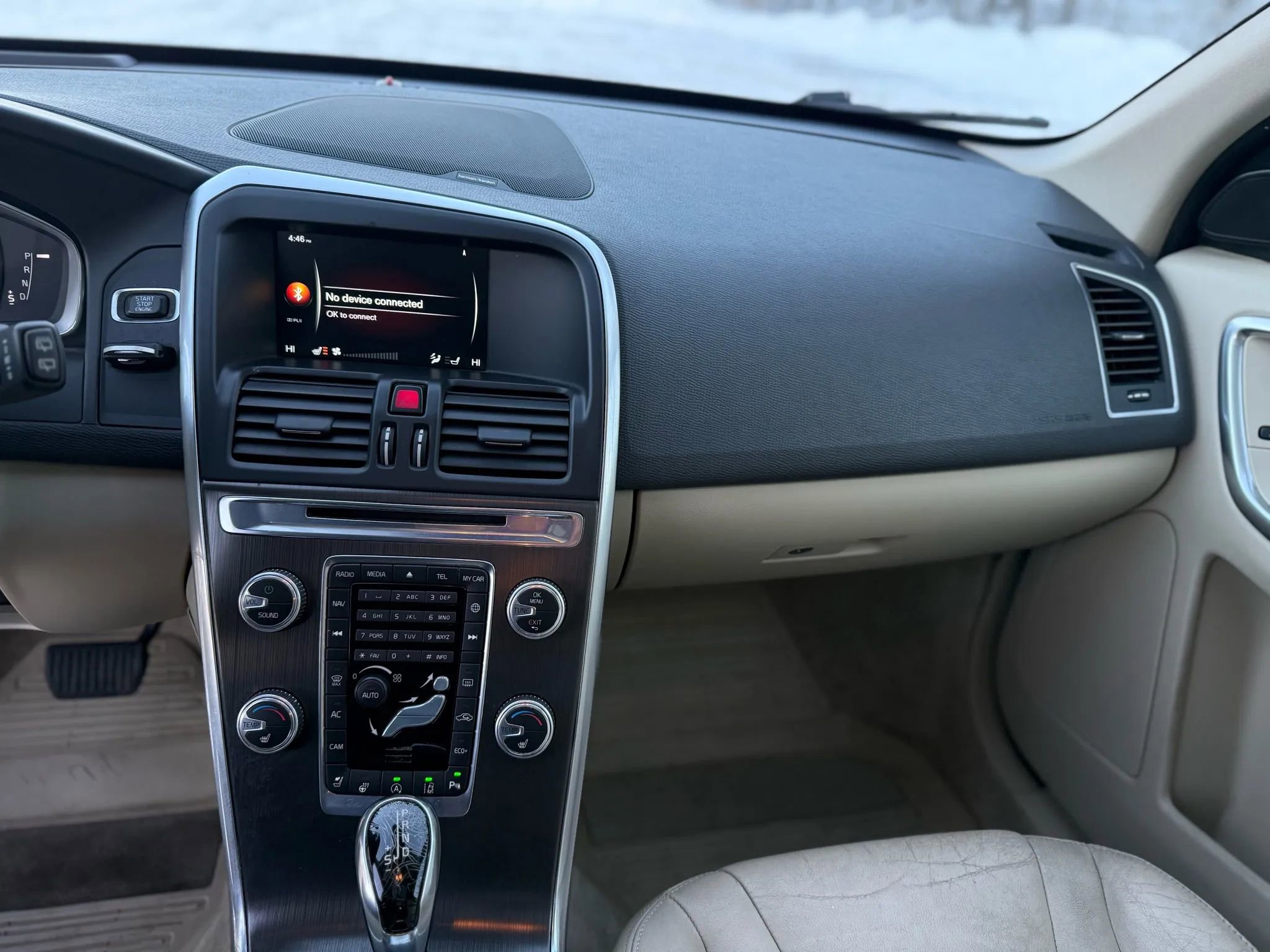 Used 2015 Volvo XC60 T5 Platinum FWD image 28