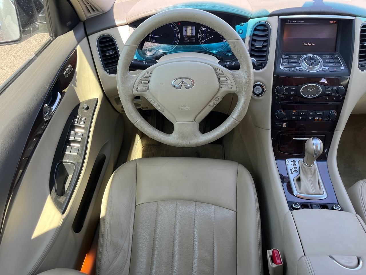 Used 2011 INFINITI EX35 Journey w/ Technology Pkg AWD/4WD image 13