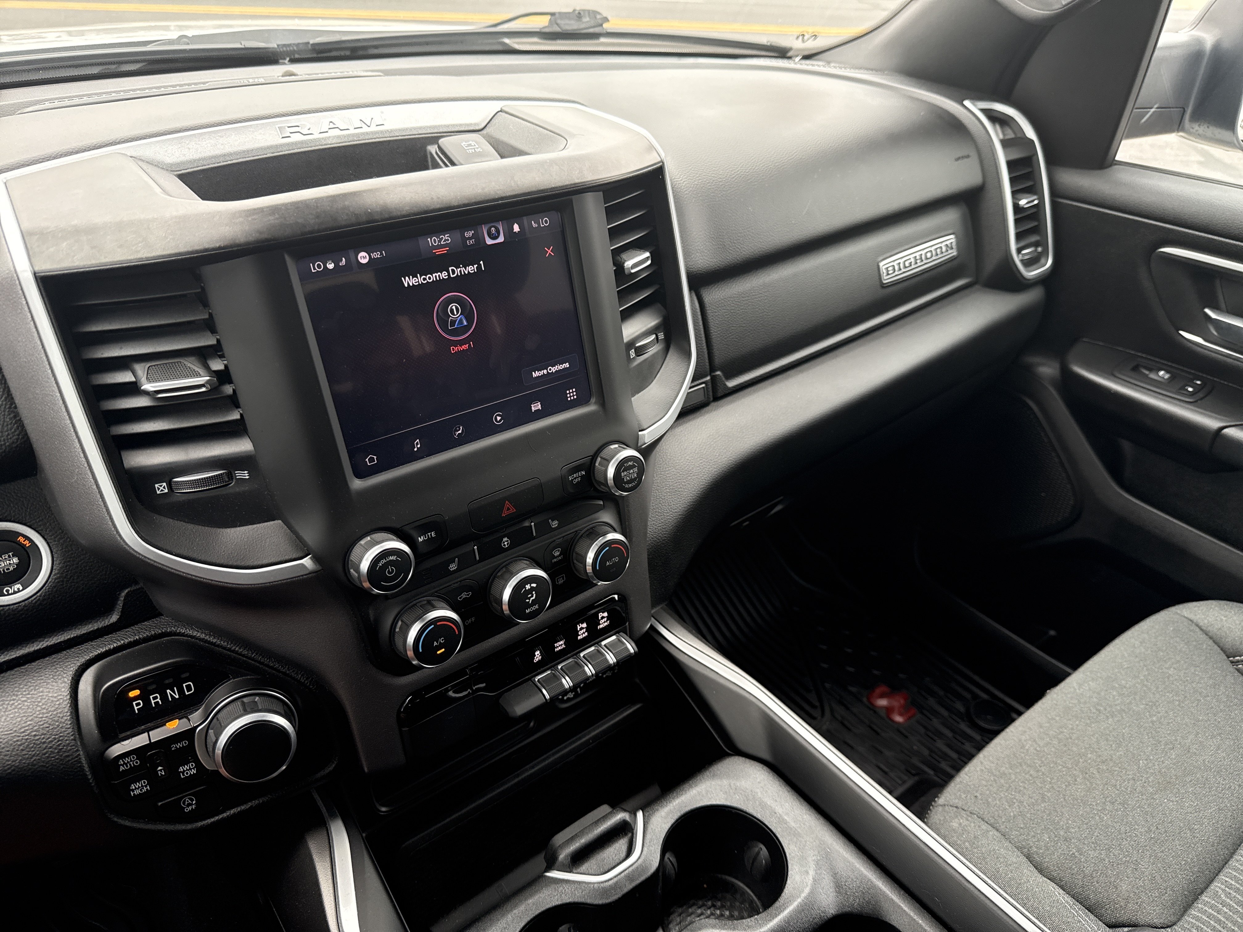 Used 2023 RAM 1500 Big Horn AWD/4WD image 8