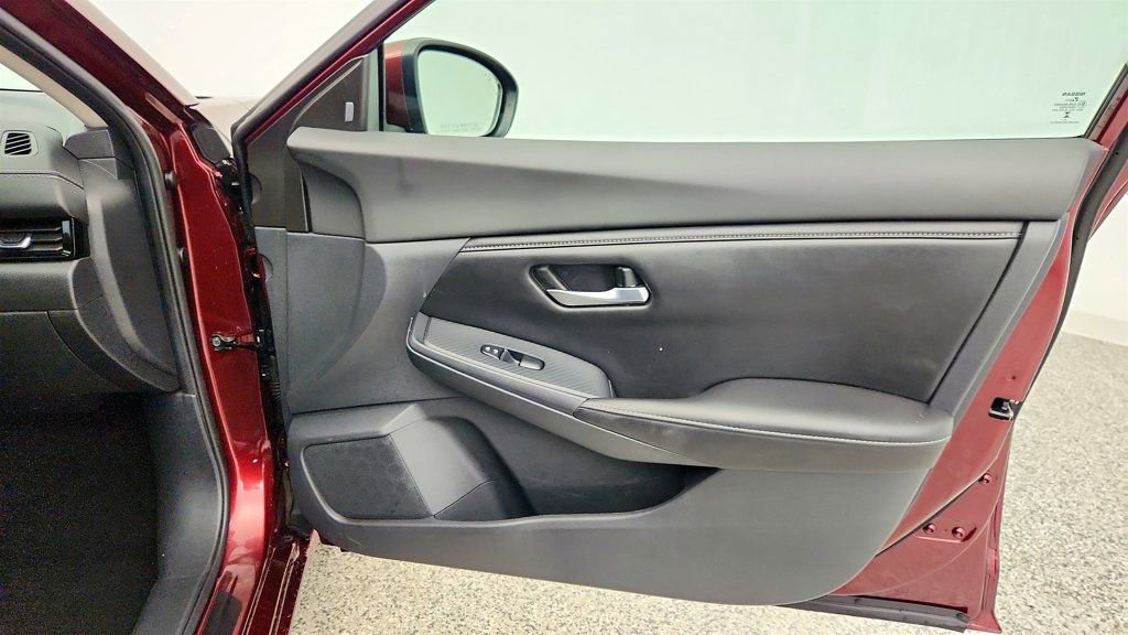 Used 2022 Nissan Sentra SV w/ All-Weather Package FWD image 24