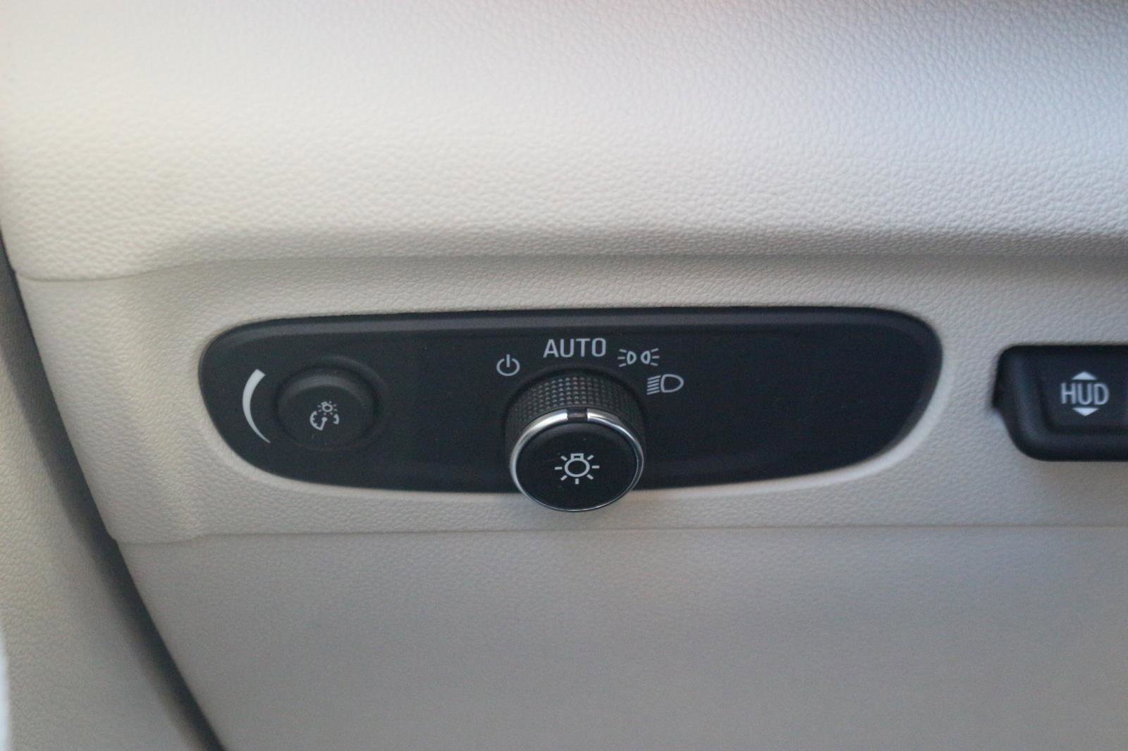 Used 2022 Buick Envision Avenir w/ Safety Package image 30