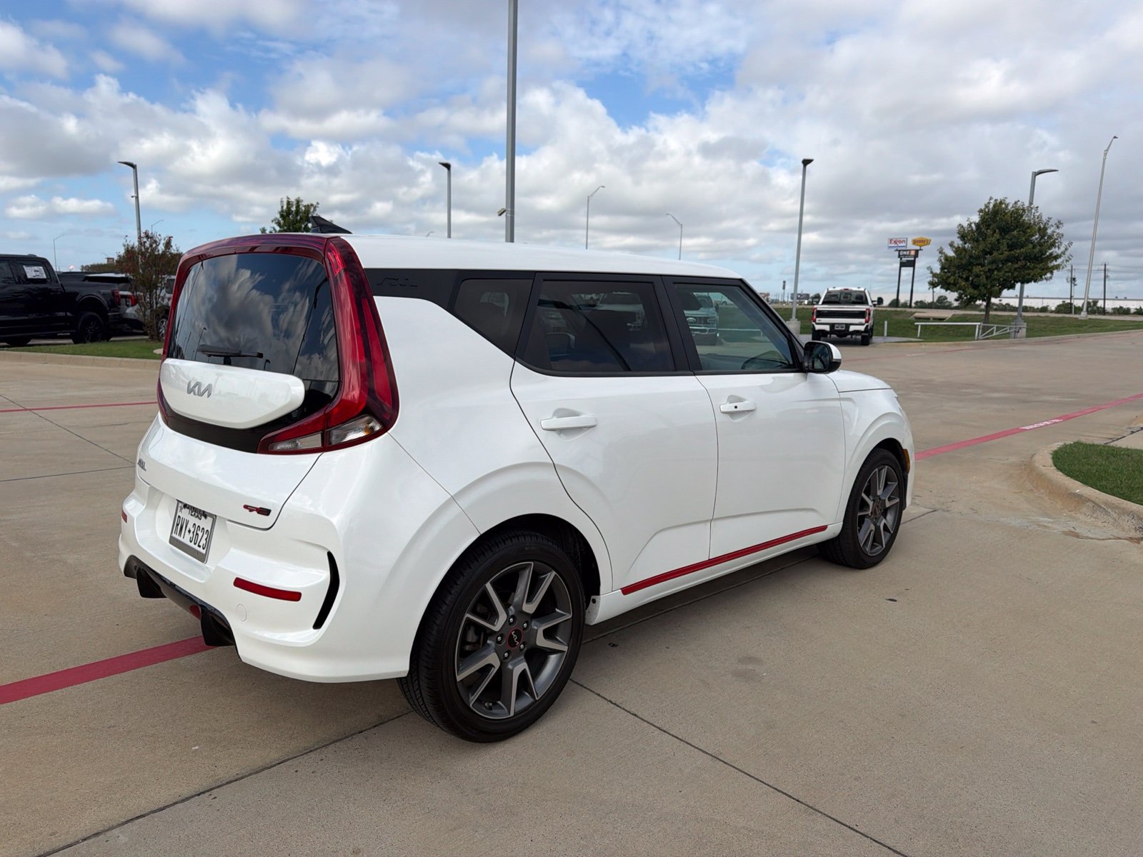 Used 2022 Kia Soul GT-Line FWD image 6