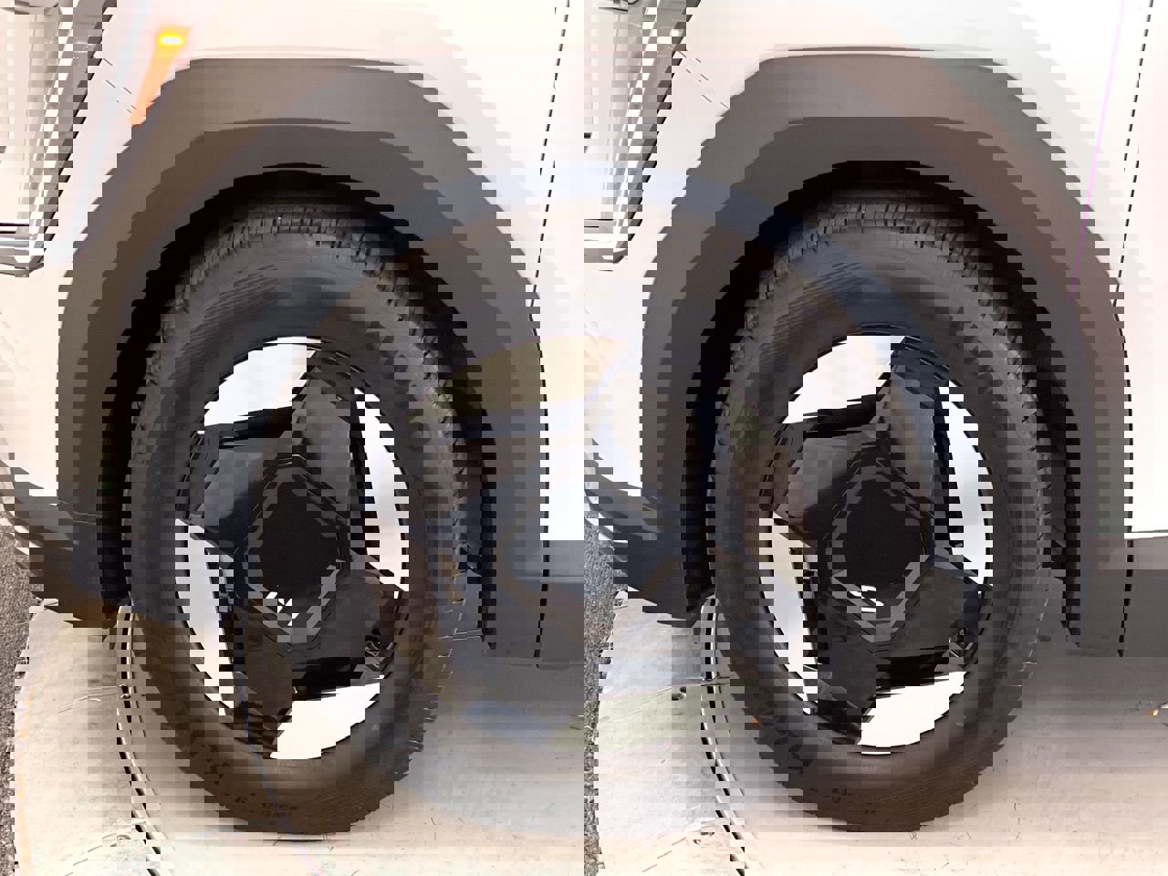 New 2026 Kia EV9 Light image 12