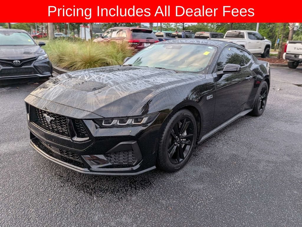 Used 2024 Ford Mustang GT RWD image 8