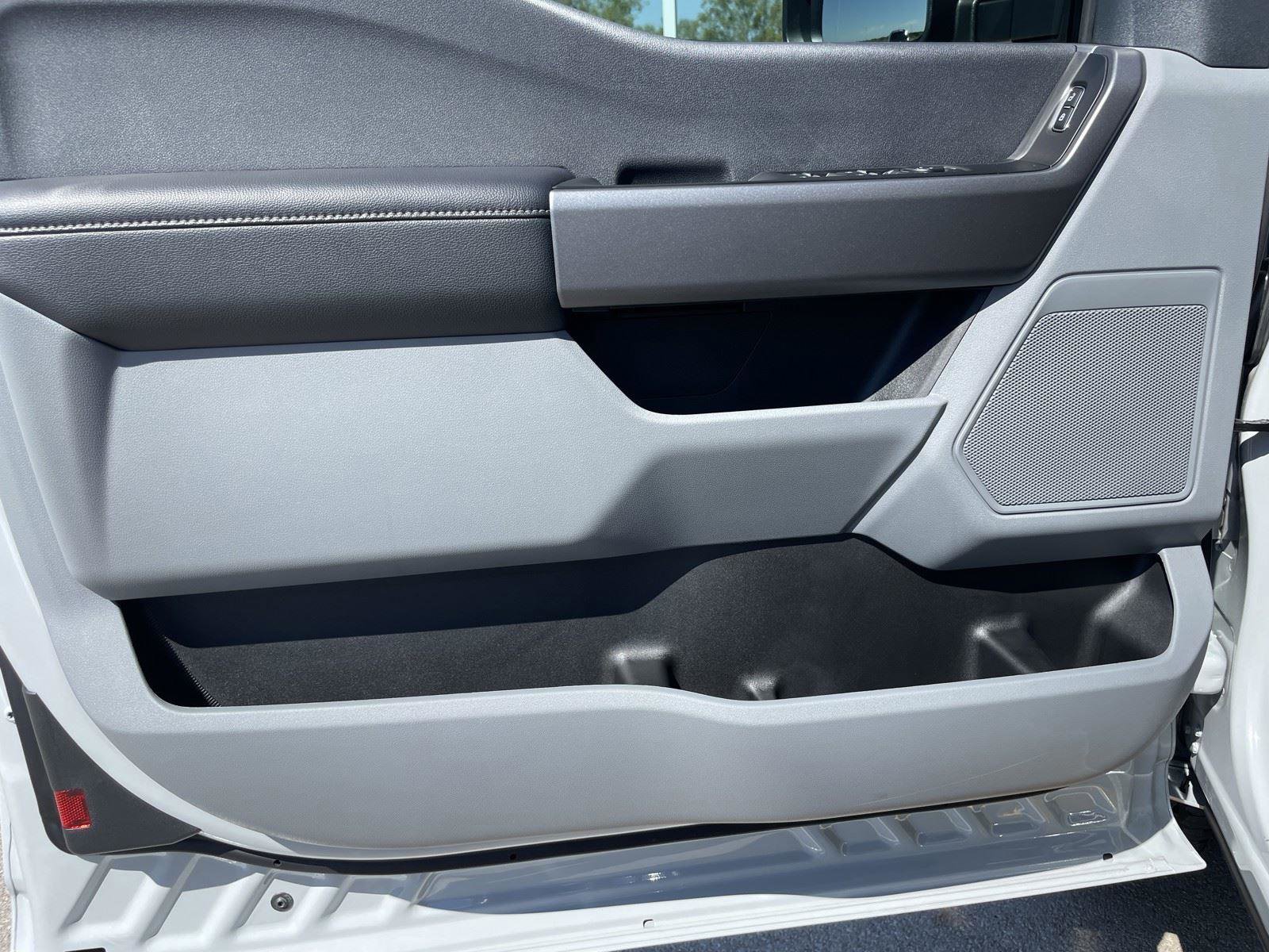 New 2026 Ford F250 XLT image 9