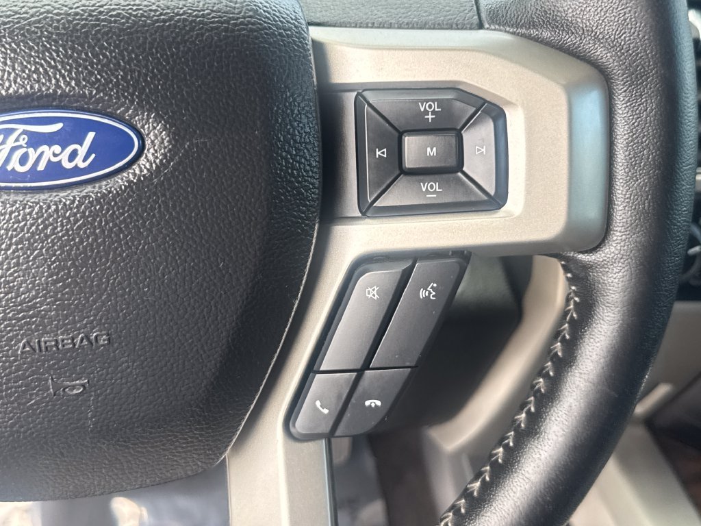 Used 2020 Ford F150 Lariat AWD/4WD image 16