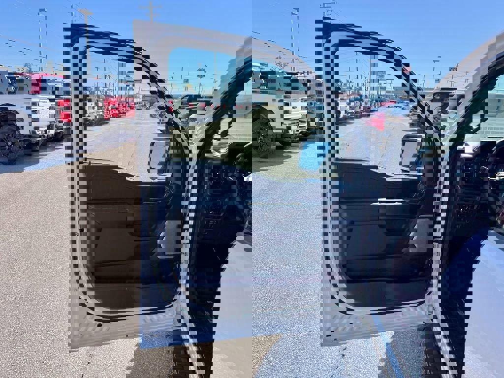 New 2026 Ford F150 Lariat w/ Equipment Group 502A High image 13