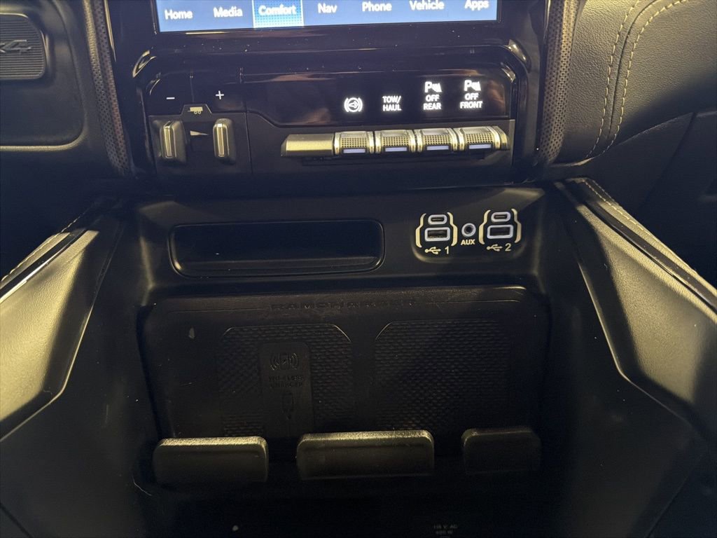 Used 2024 RAM 2500 Limited image 9