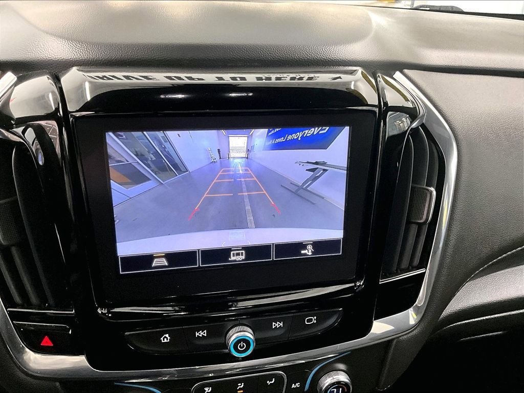 Used 2023 Chevrolet Traverse LT AWD/4WD image 20