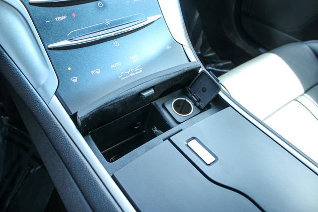 Used 2014 Lincoln MKZ Hybrid w/ Equipment Group 202A Reserve image 19