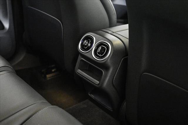 New 2026 Mercedes-Benz GLC 300 4MATIC image 19