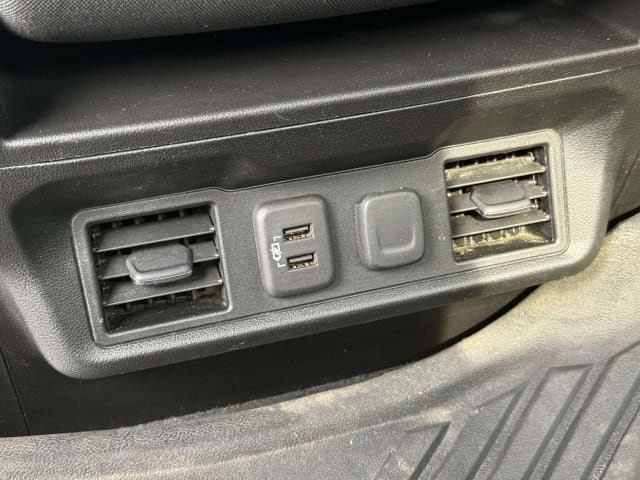 Used 2020 Chevrolet Silverado 1500 RST AWD/4WD image 14