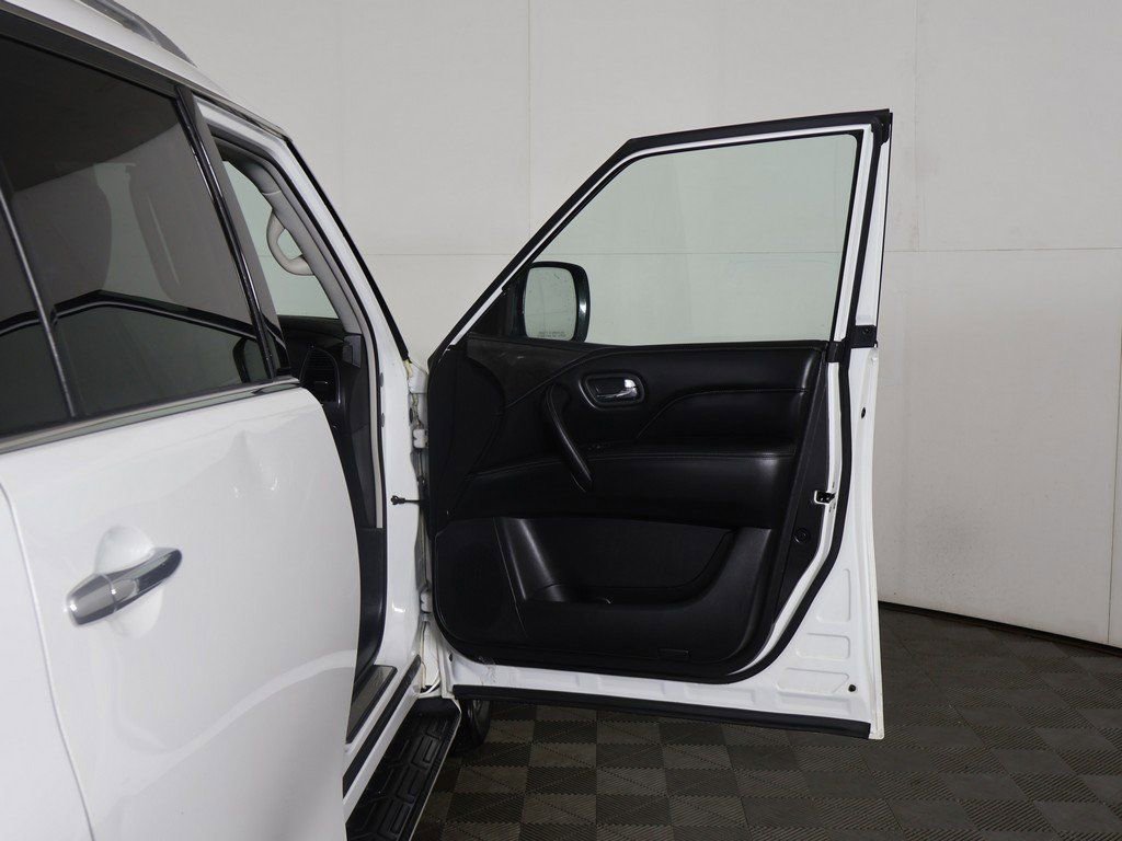 Used 2024 INFINITI QX80 Luxe image 25