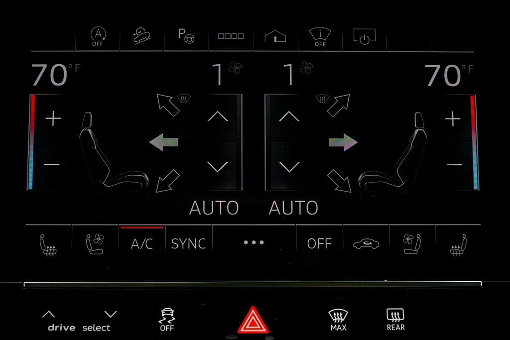 Used 2023 Audi Q8 Prestige image 25