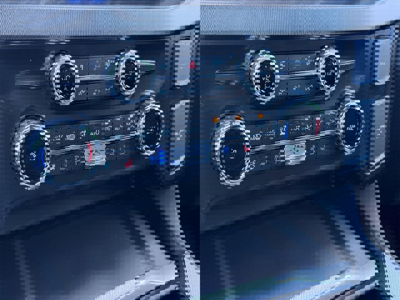 New 2026 Ford F350 4x4 Crew Cab Super Duty image 40