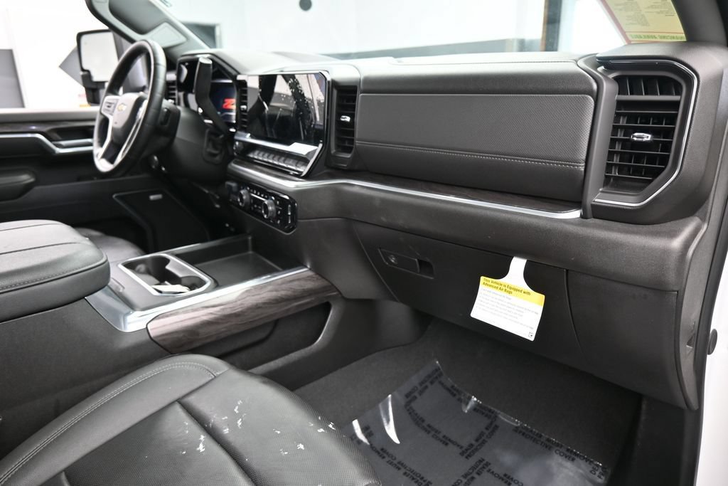 Used 2025 Chevrolet Silverado 2500 LTZ w/ Z71 Chrome Sport Edition AWD/4WD image 53