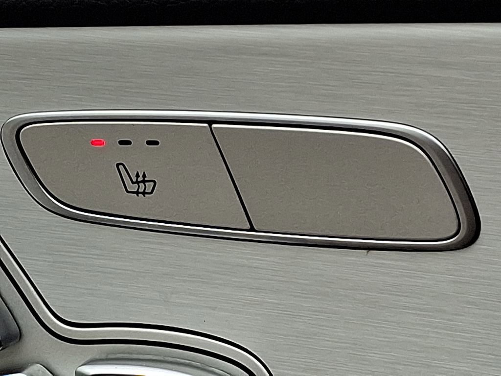 Used 2022 Mercedes-Benz E 53 AMG 4MATIC Sedan image 28