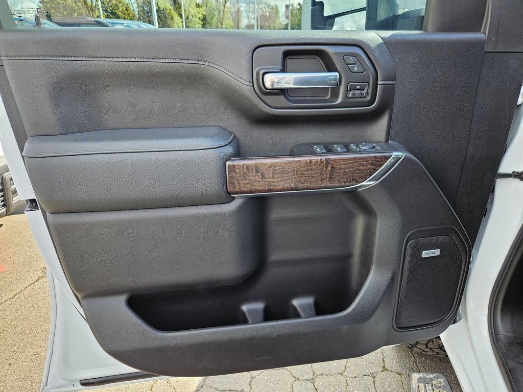 Used 2020 GMC Sierra 2500 Denali w/ Denali Ultimate Package image 11