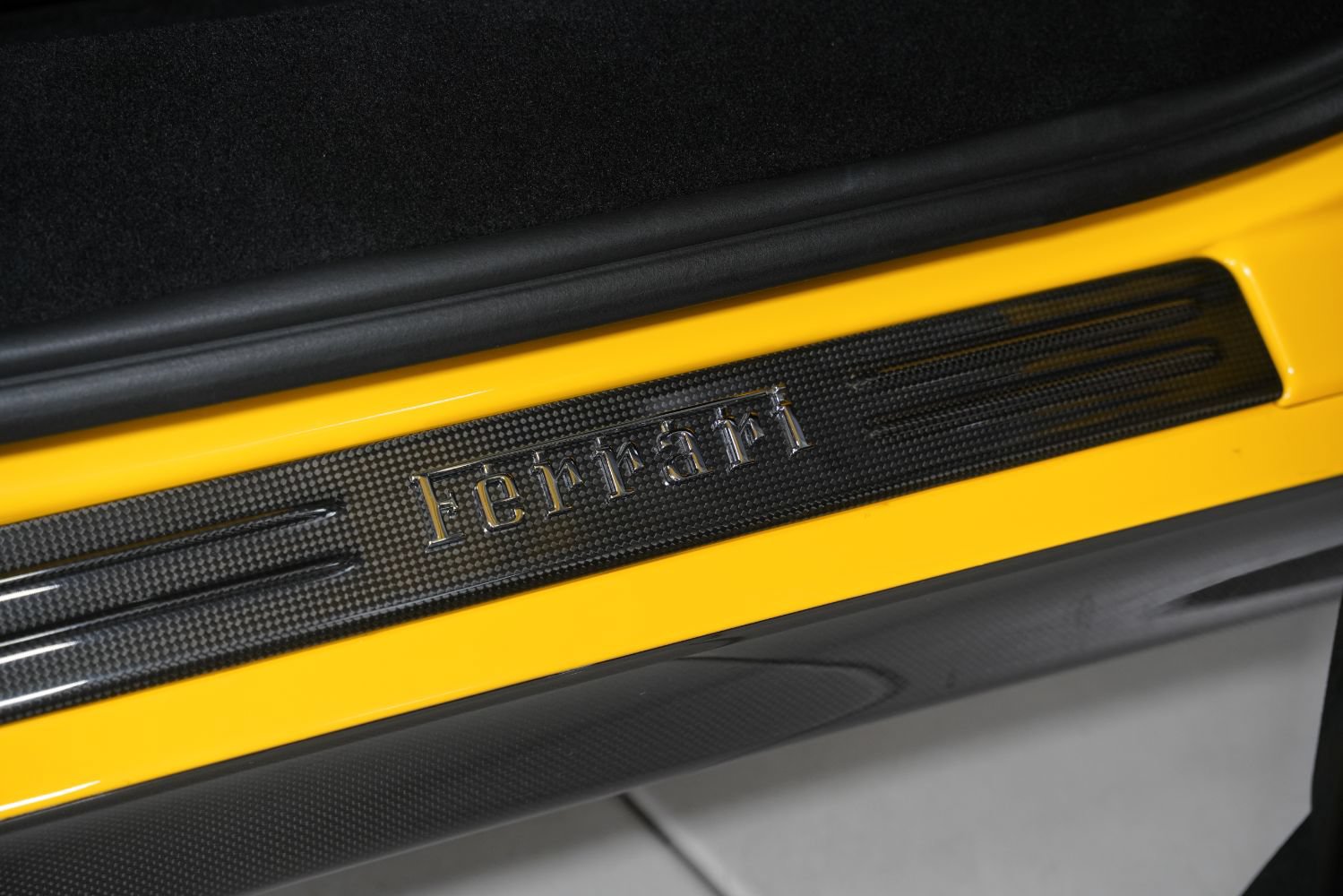 Used 2023 Ferrari SF90 Stradale AWD/4WD image 38