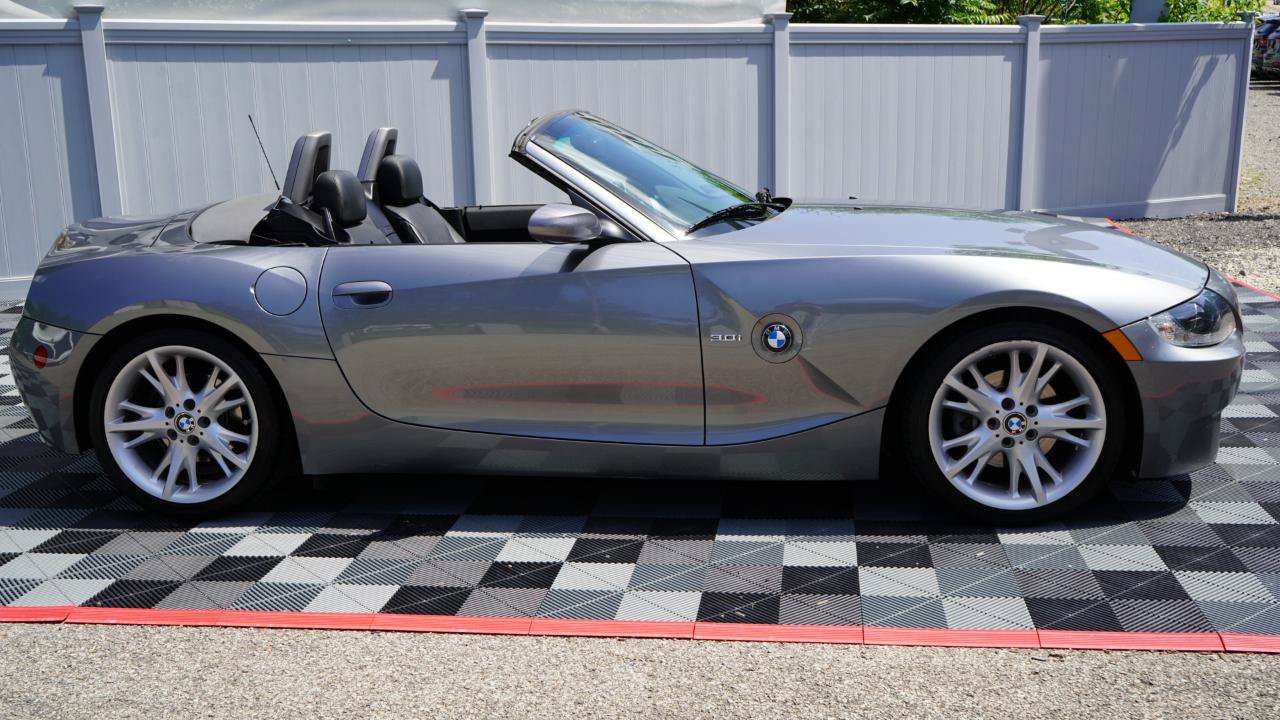 Used 2008 BMW Z4 3.0i w/ Premium Pkg RWD image 8