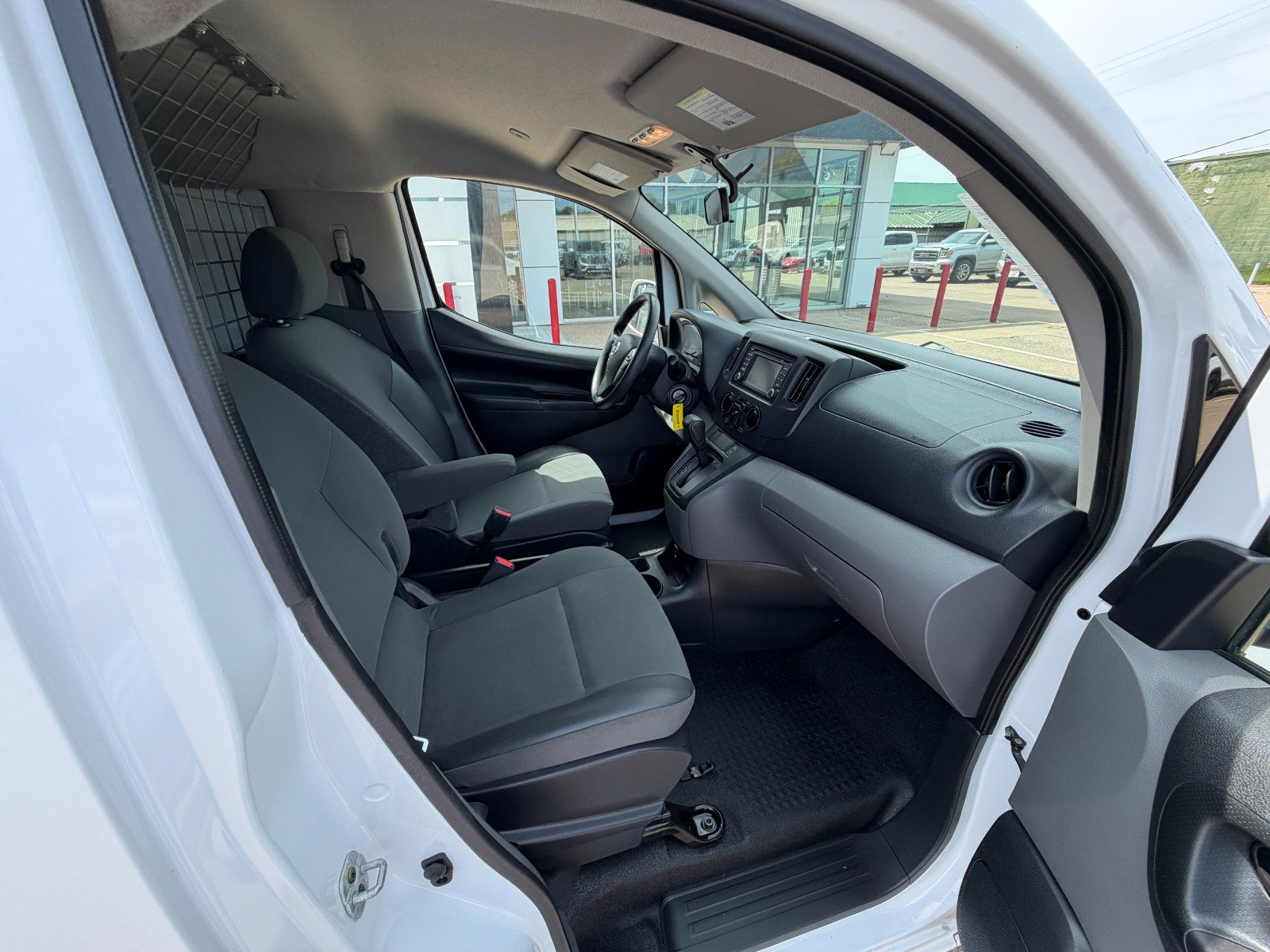 Used 2018 Nissan NV200 SV w/ Navigation Package FWD image 24