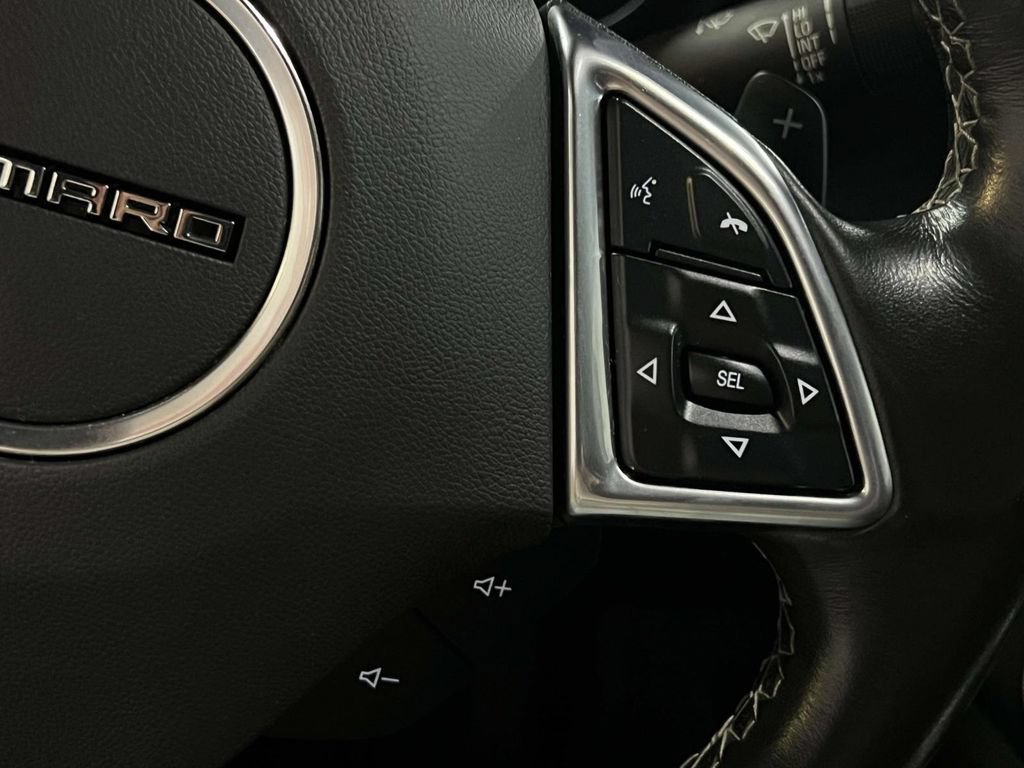 Used 2022 Chevrolet Camaro LT RWD image 21