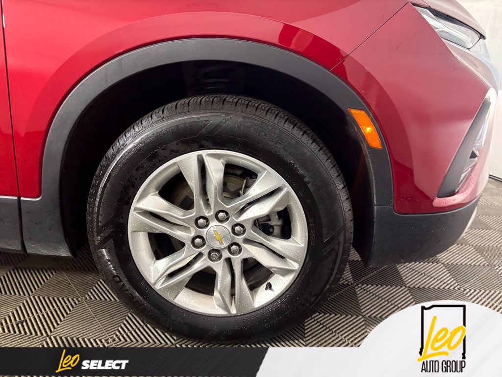 Used 2021 Chevrolet Blazer LT FWD image 23