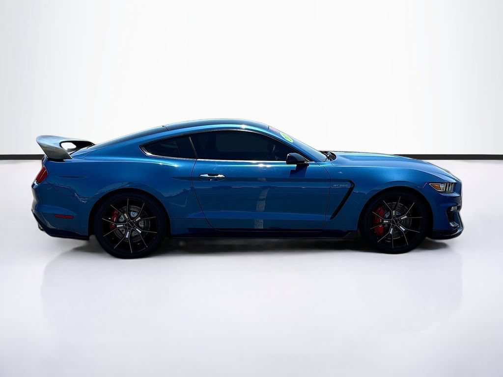 Used 2016 Ford Mustang Shelby GT350 w/ Track Package RWD image 4
