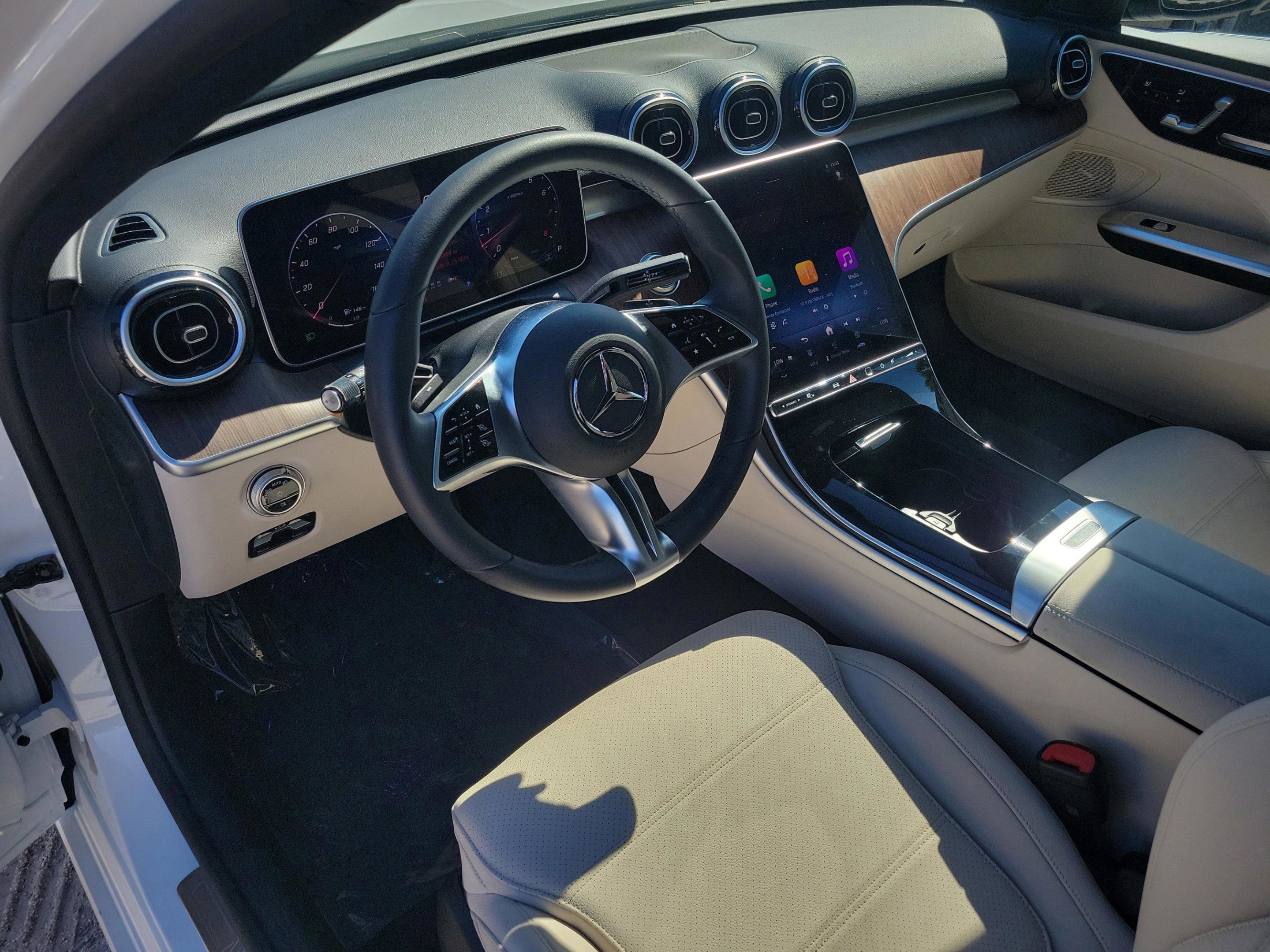 Used 2025 Mercedes-Benz C 300 C 300 image 18