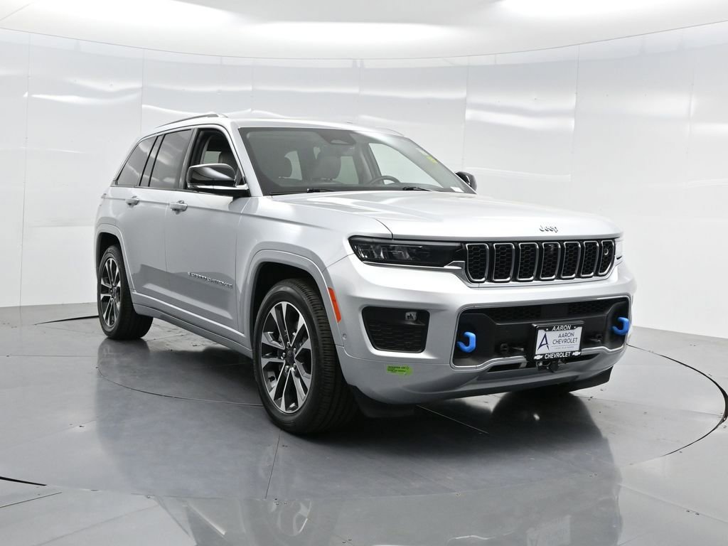 Used 2022 Jeep Grand Cherokee Overland w/ Advanced Protech Group III image 60